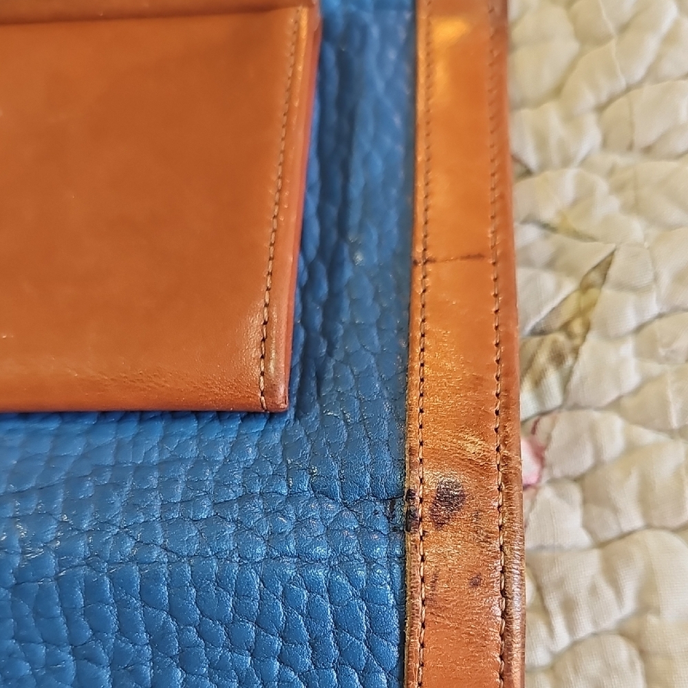 Vintage Dooney & Bourke AWL French Blue Wallet - Picture 5 of 13